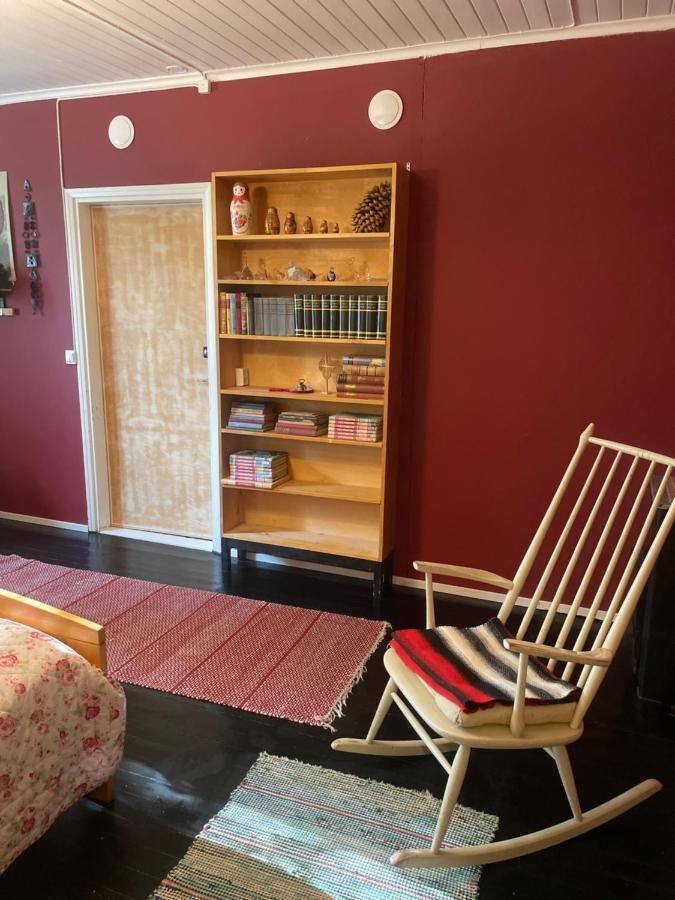 Koulumaeki Hostel Karkola Bagian luar foto