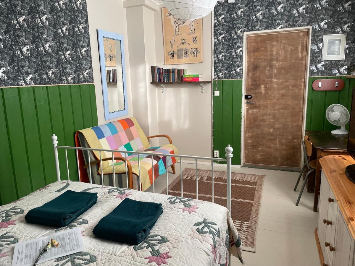 Koulumaeki Hostel Karkola Bagian luar foto