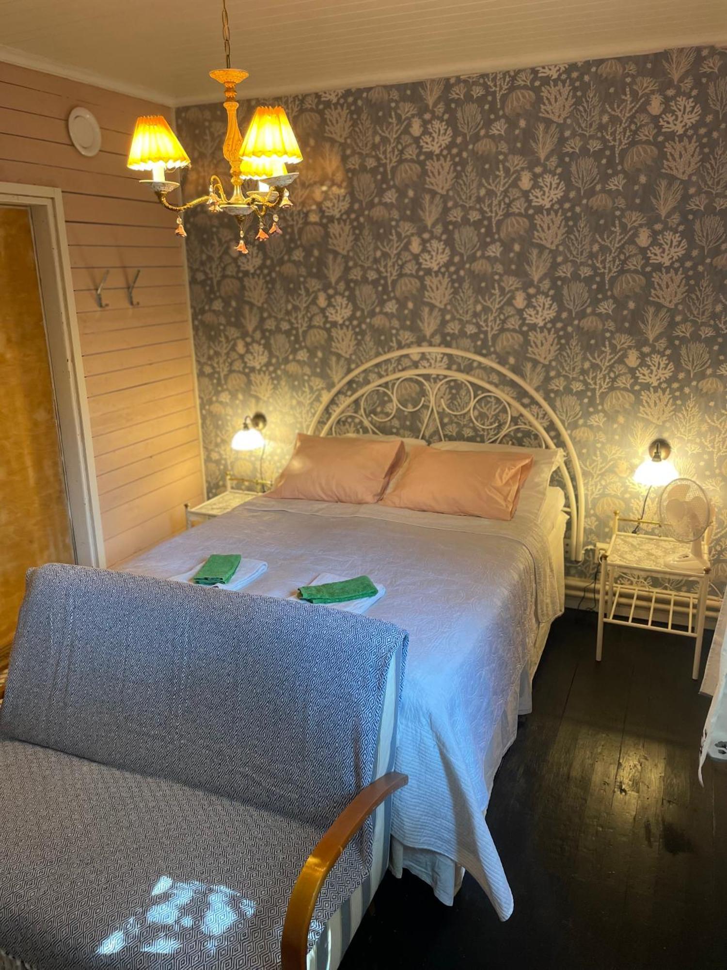 Koulumaeki Hostel Karkola Bagian luar foto